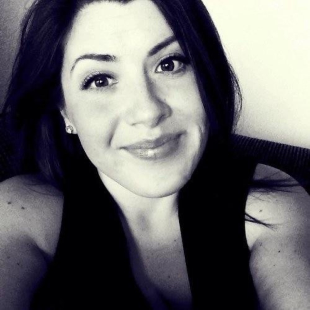 Meet your Posher, Caitlin